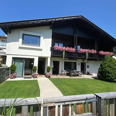 Appartement Latschen - Ferienhaus Bad Kleinkirchheim Exterior photo